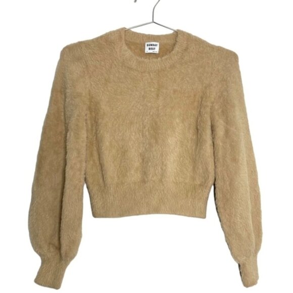 Aritzia crop kitten sweater - Picture 1 of 5